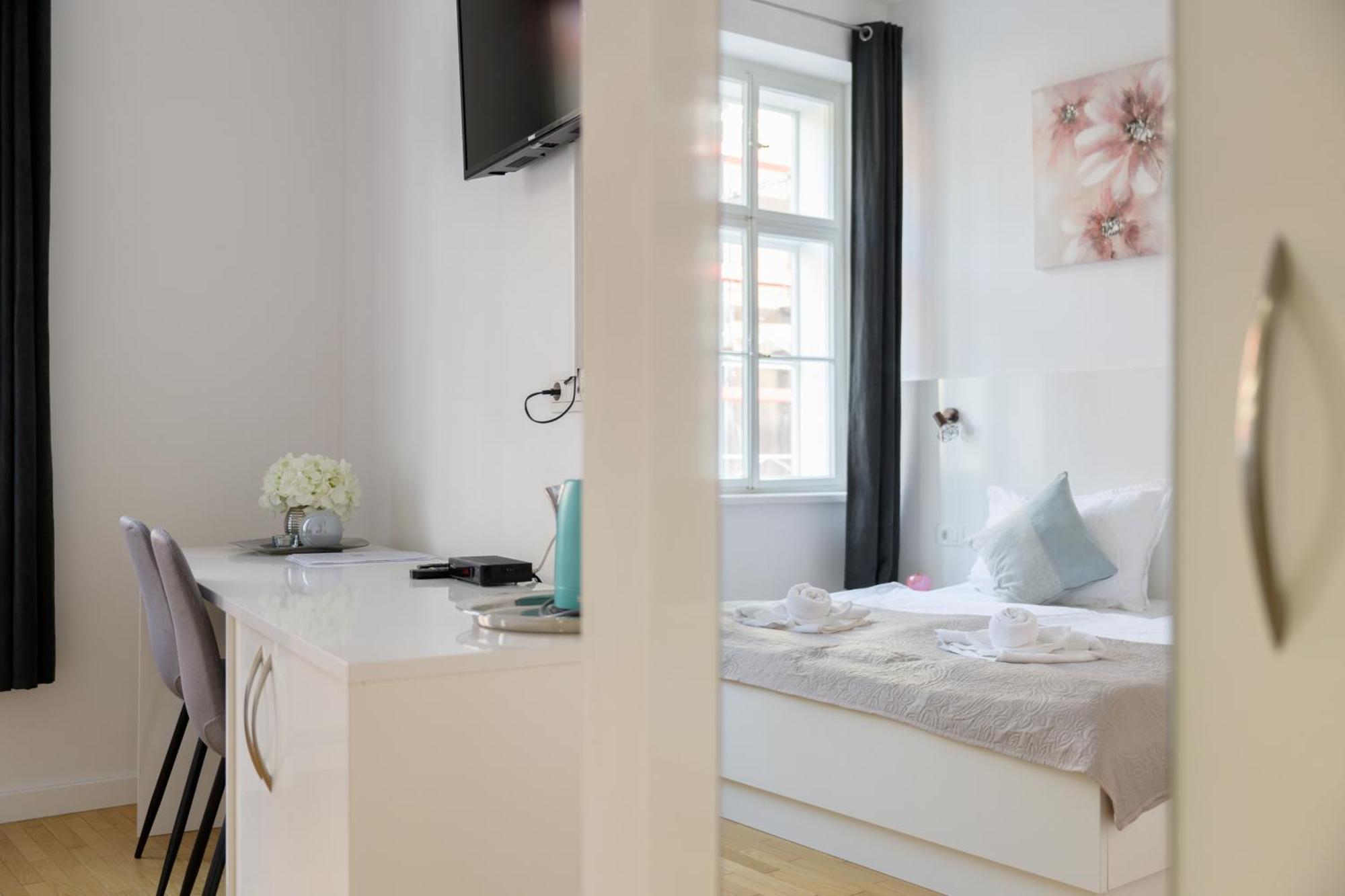 Niva Rooms & Studio Apartment Zagreb Exterior foto